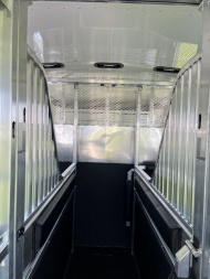 New 2025 4-Star Trailers 6-9 Horse Head to Head Horse Trailer