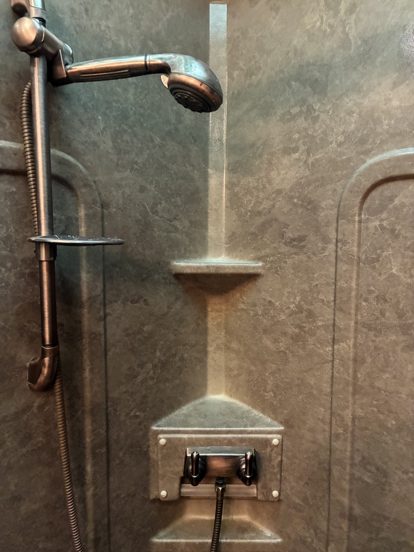 Used 2014 Cimarron Trailers 3H 17' Trail Boss LQ Horse Trailer