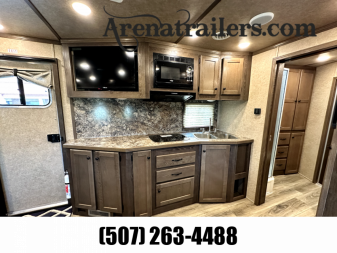 Used 2023 Lakota 3H 15' LQ  Horse Trailer