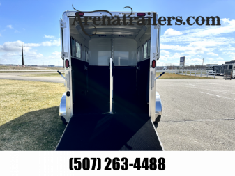 New 2024 Cimarron Trailers 2H BP Straight Load Horse Trailer