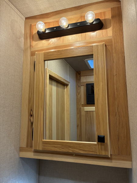 New 2026 Lakota 2H 7' LQ AC27 Horse Trailer