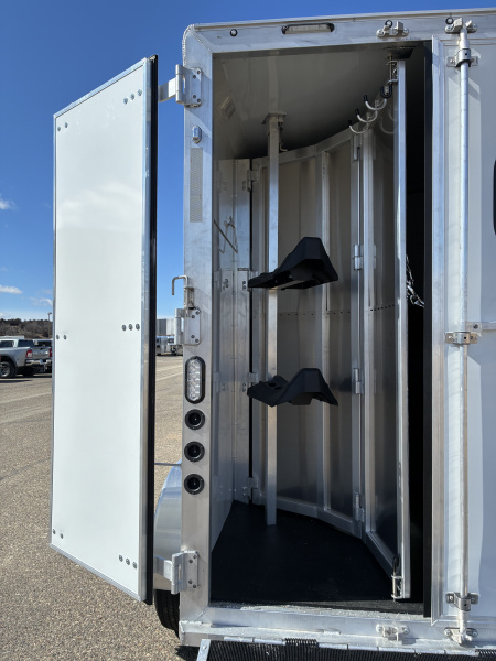 New 2026 Lakota 2H 7' LQ AC27 Horse Trailer