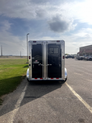 New 2024 Cimarron Trailers 2H BP RTG Horse Trailer