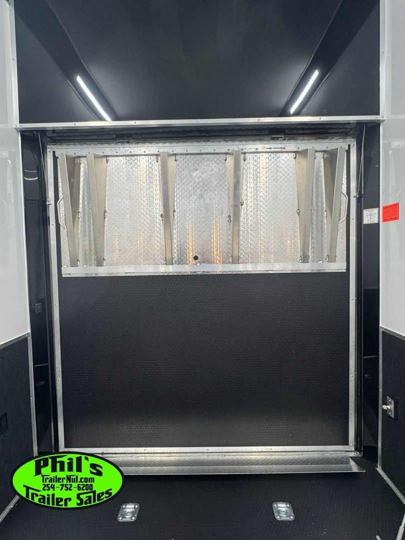 New Haulmark NEW 85X32 ALUMINUM STACKER ENCLOSED RACE TRAILER Car / Racing Trailer