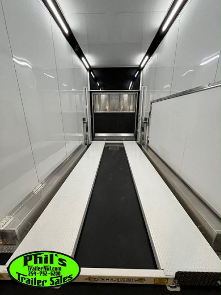 New Haulmark NEW 85X32 ALUMINUM STACKER ENCLOSED RACE TRAILER Car / Racing Trailer