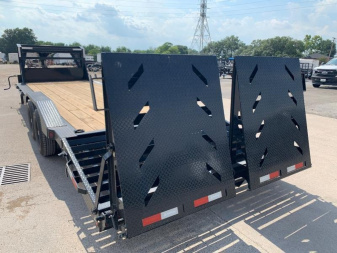 New 2026 Iron Bull 102 X 26 IRON BULL GOOSENECK EQUIPMENT TRAILER DRIVE OVER Equipment Trailer