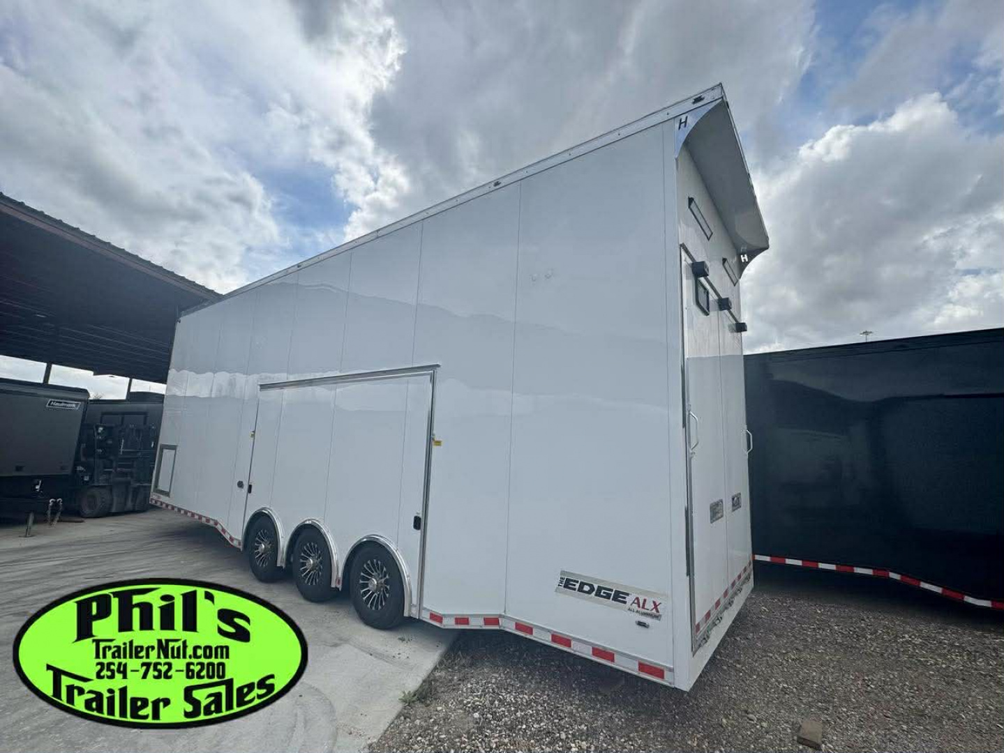New Haulmark NEW 85X32 ALUMINUM STACKER WITH ESCAPE DOOR ENCLOSED RACE TRAILER Car / Racing Trailer TWO CAR HAULER