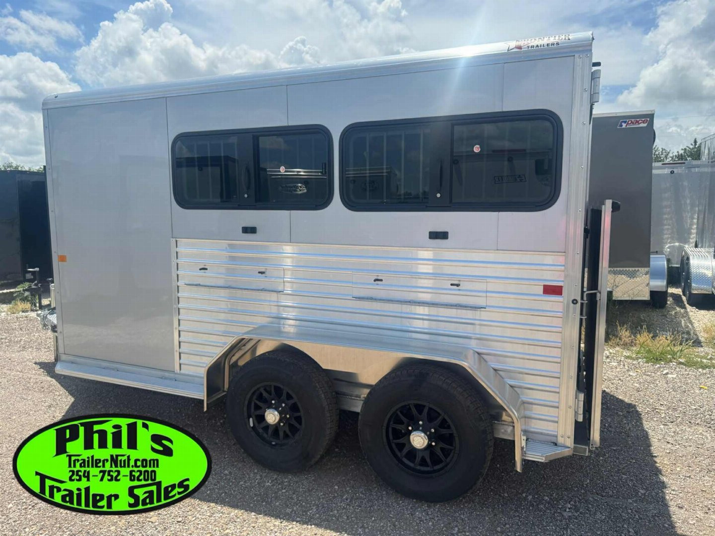 New Frontier Trailers 4PEN Stock / Stock Combo Trailer