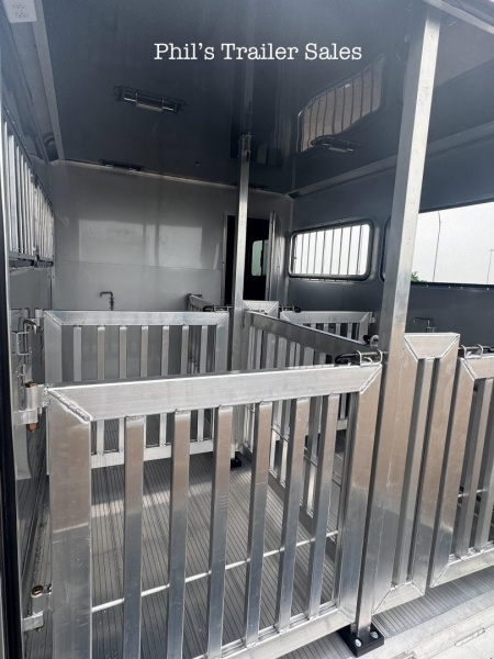 New Frontier Trailers 4PEN Stock / Stock Combo Trailer