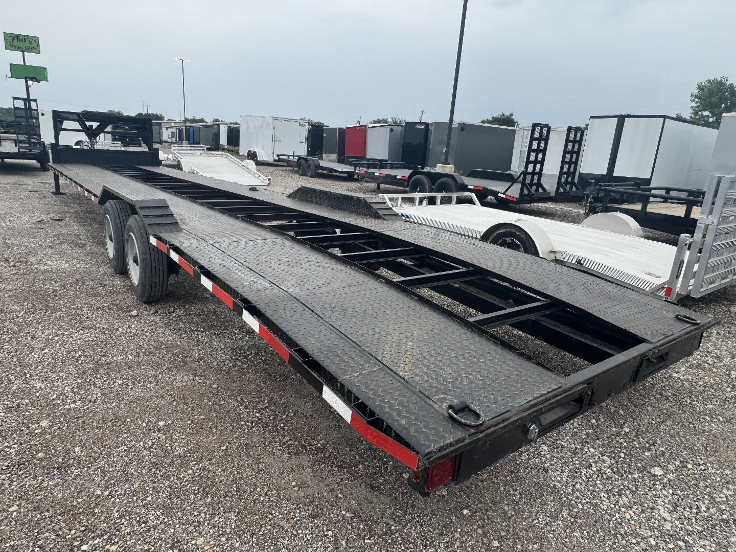 Used 2021 Texas Pride Trailers 102X40 OPEN CAR HAULER 18K GOOSENECK TRAILER Equipment Trailer