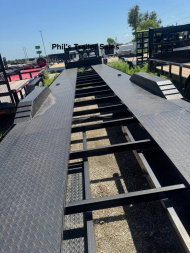 Used 2021 Texas Pride Trailers 102X40 OPEN CAR HAULER 18K GOOSENECK TRAILER Equipment Trailer
