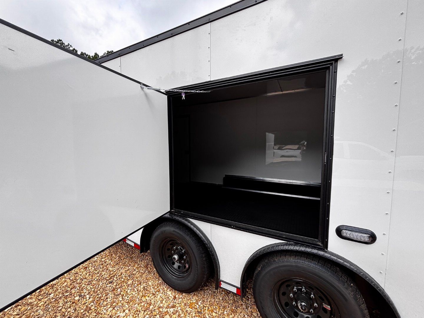 New 2025 Anvil 28' BATHROOM RACE TRAILER -.080 POLYCORE EXTERIOR-7' INTERIOR HEIGHT-BLACKOUT TRIM-ESCAPE DOOR-INSULATED CEILING Car / Racing Trailer
