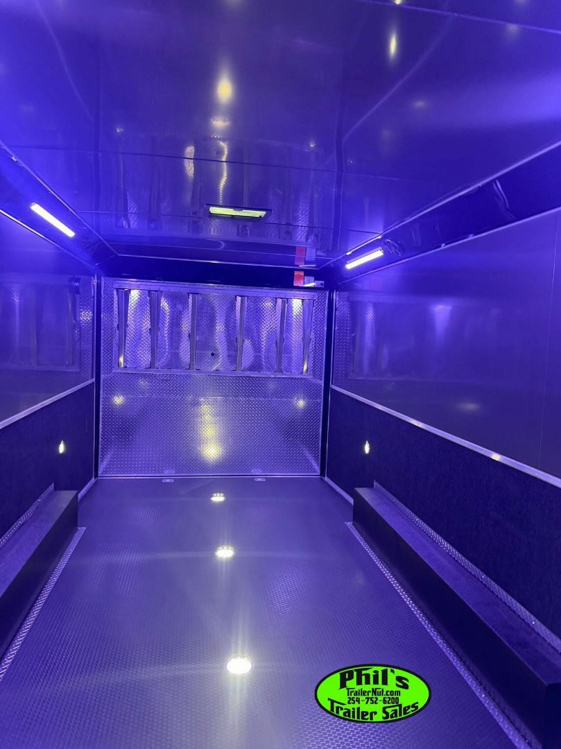 New HAULMARK NEW 85X32 EDGE ENCLOSED CAR RACE TRAILER ELECTRIC AWNING CARGO TRAILERS CAR HAULER Car / Racing Trailer