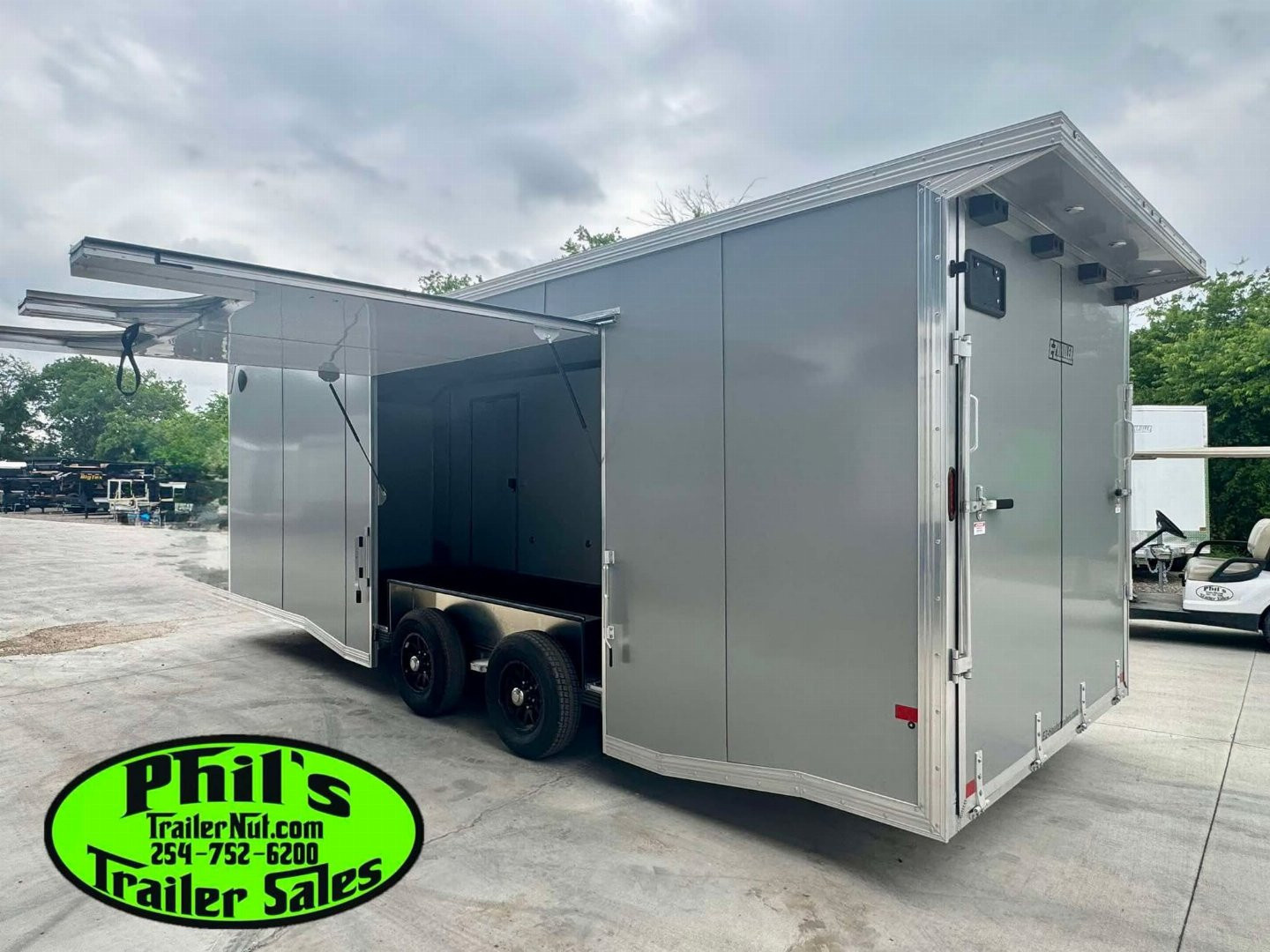 New 2026 E-Z Hauler 24' ALL ALUMINUM CAR HAULER LARGE ESCAPE DOOR FINISHED OUT Car / Racing Trailer