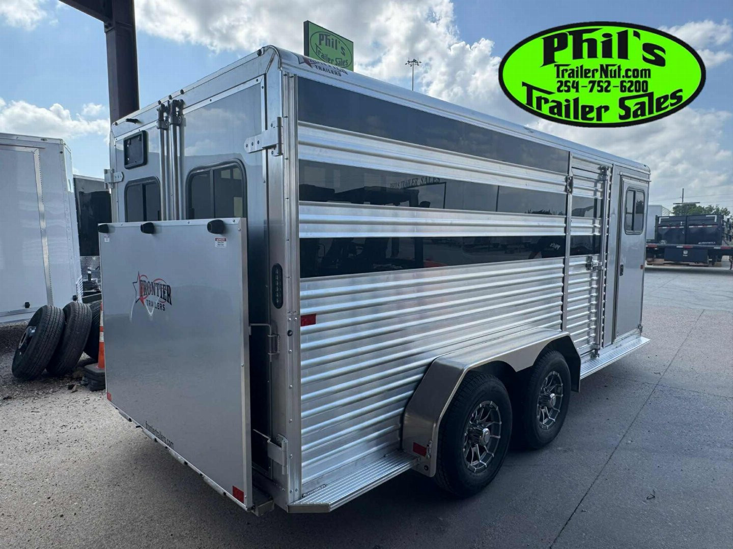 New Frontier Trailers LOW PRO 6 PEN STOCK TRAILER Stock / Stock Combo Trailer LAST 1 AT THIS PRICE! GET IT BEFORE IT'S GONE!