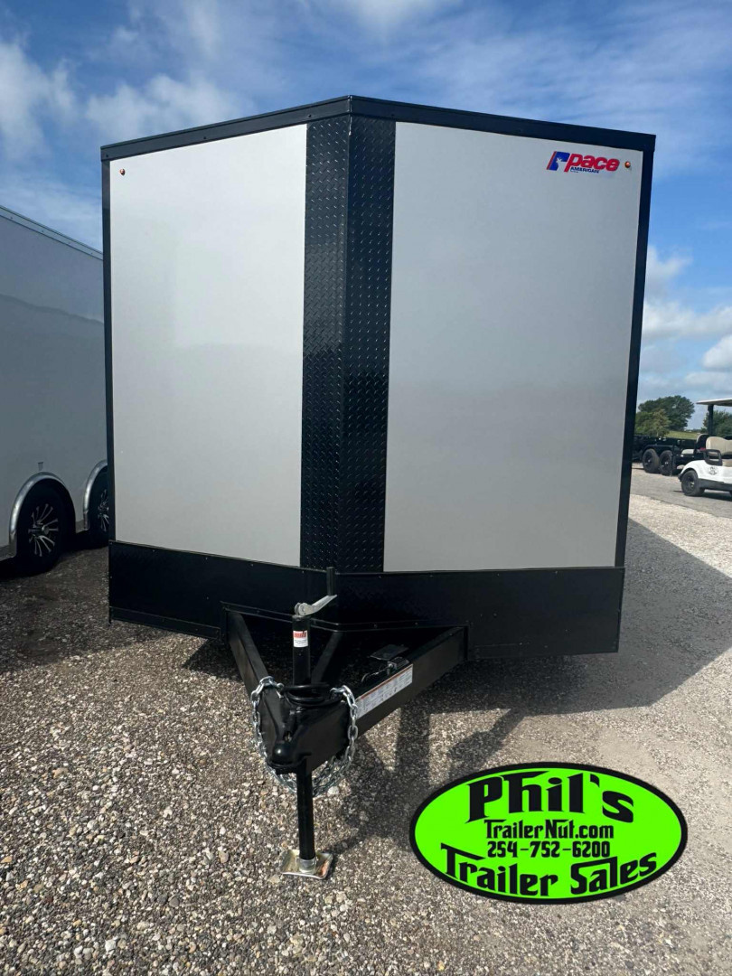 New Pace American 8.5X24 Cargo / Enclosed Trailer Car Hauler .080 SCREWLESS EXTERIOR & rear wing