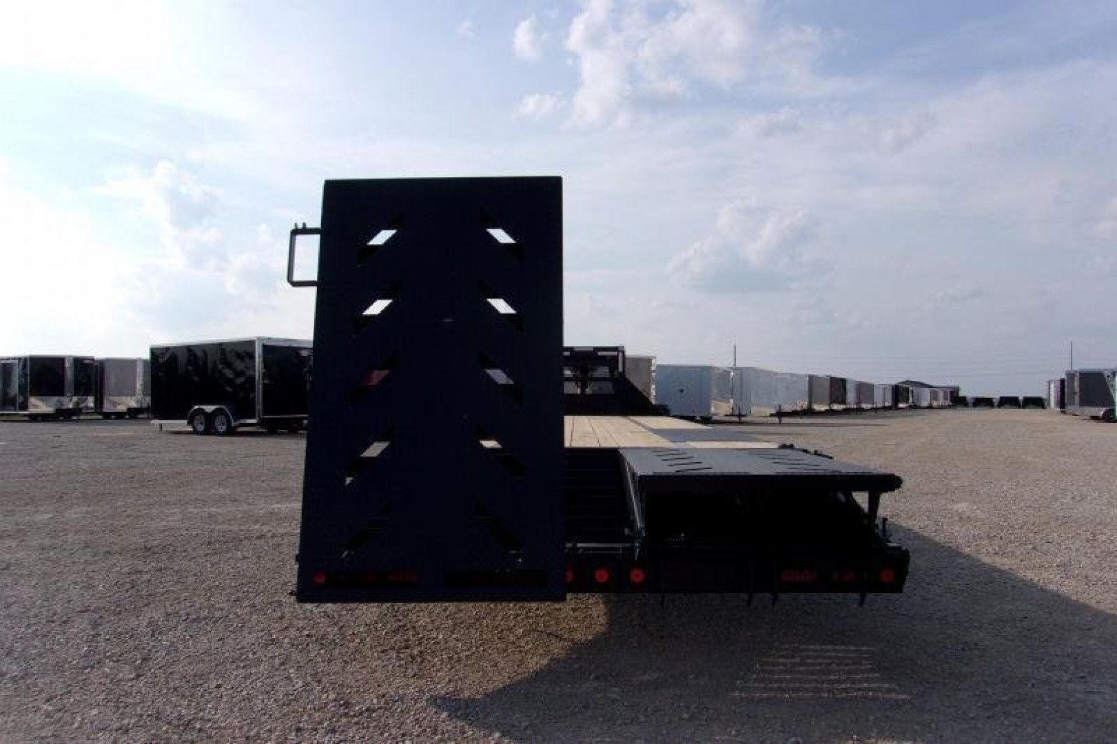 New IRON BULL 32 24K TANDEM DUAL EQUIPMENT TRAILER DECK OVER Equipment Trailer