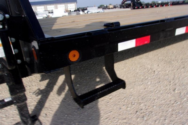 New IRON BULL 32 24K TANDEM DUAL EQUIPMENT TRAILER DECK OVER Equipment Trailer