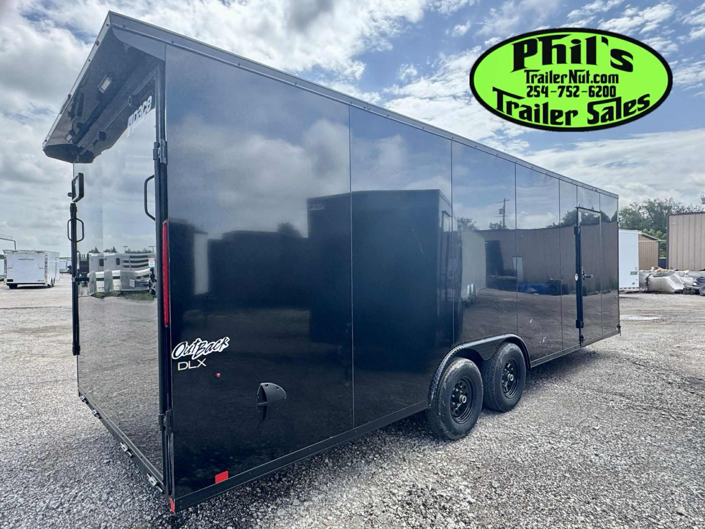 New Pace American 8.5X24 Cargo / Enclosed Trailer REAR WING & UPGRADED .080 SCREWLESS EXTERIOR car hauler