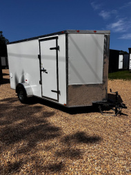 New 2025 6X12 SINGLE AXLE ENCLOSED W/ BARN SYTLE REAR DOORS