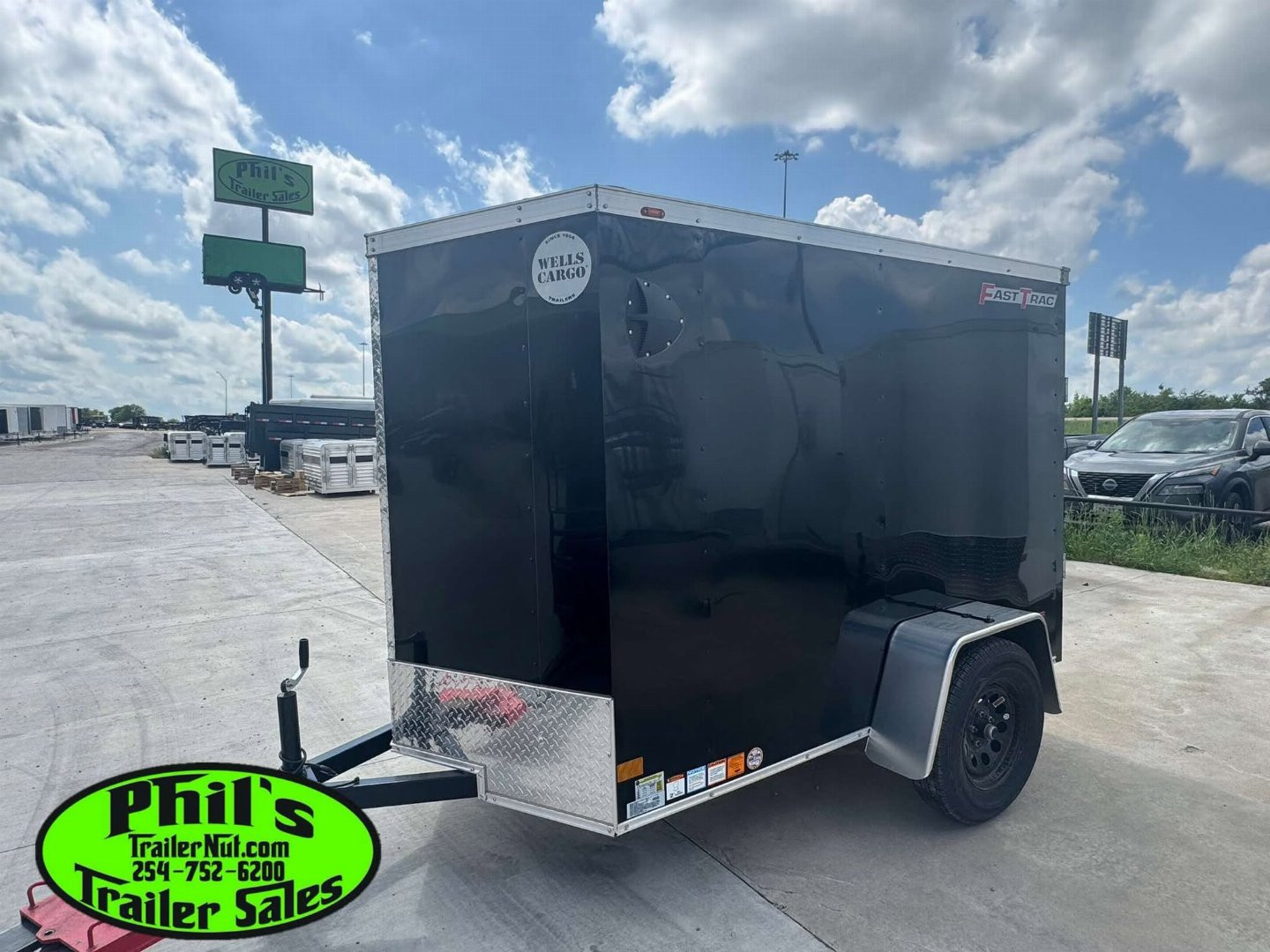 New Wells Cargo FAST TRACK DELUX 5X8 ENCLOSED TRAILER Cargo / Enclosed Trailer