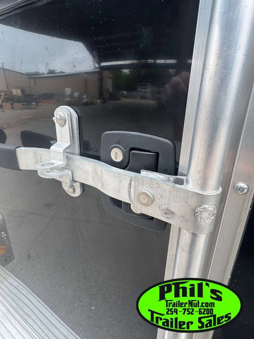 New Frontier Trailers LOW PRO LIVESTOCK TRAILER 6 PEN Stock / Stock Combo Trailer