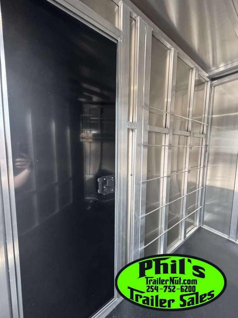 New Frontier Trailers LOW PRO LIVESTOCK TRAILER 6 PEN Stock / Stock Combo Trailer