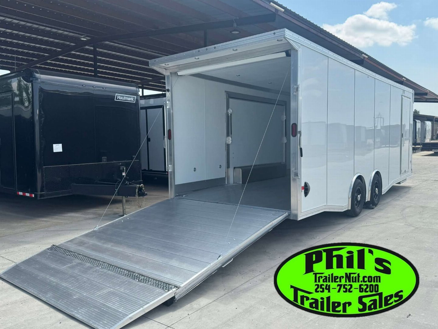 New E-Z Hauler 24' ALL ALUMINUM CAR HAULER LARGE ESCAPE DOOR FINISHED OUT Cargo / Enclosed Trailer EXTRUDED ALUMINUM FLOOR