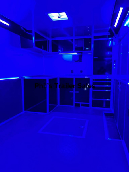 New Haulmark 34' EDGE PRO RACE TRAILER TONGUE BOX ELECTRIC AWNING AIRLINES Car / Racing Trailer