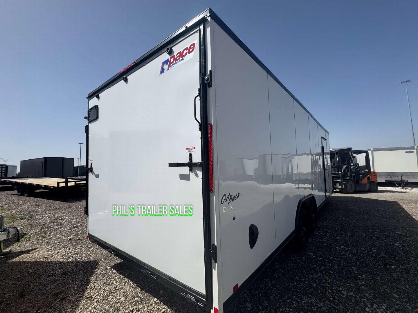 New Pace American 8.5X24 Cargo / Enclosed Trailer SCREWLESS EXTERIOR / 7' INTERIOR HEIGHT