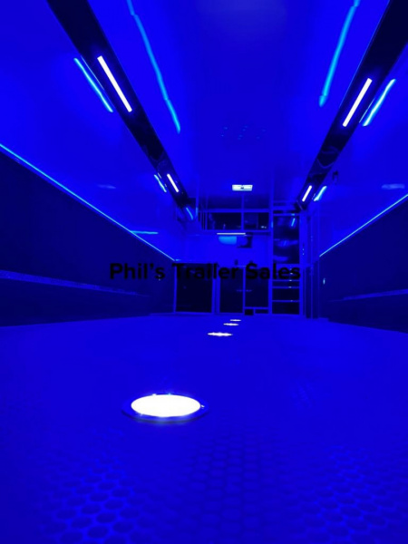 New Haulmark NEW 85X34 ENCLOSED CAR RACE TRAILER HAULER CARGO Car / Racing Trailer