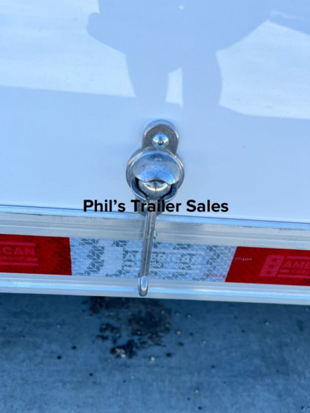 New Haulmark NEW 85X34 ENCLOSED CAR RACE TRAILER HAULER CARGO Car / Racing Trailer