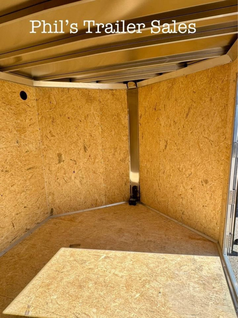 New E-Z Hauler 24' ALL ALUMINUM Cargo / Enclosed Trailer CAR HAULER LIGHT WEIGHT