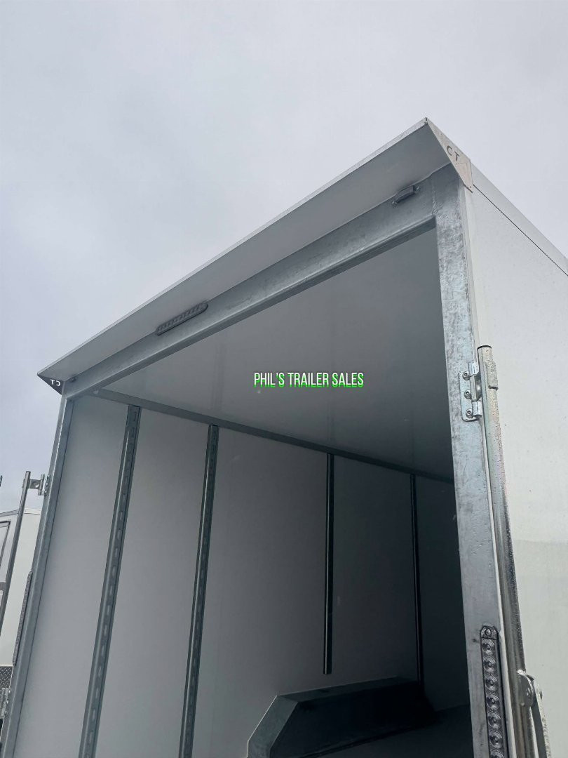 New Cell-Tech Trailers **CABLELESS RAMP 85X20 HEAVY DUTY ENCLOSED TRAILER CAR HAULER CARGO TRAILER 7000 LB AXLES Cargo / Enclosed Trailer