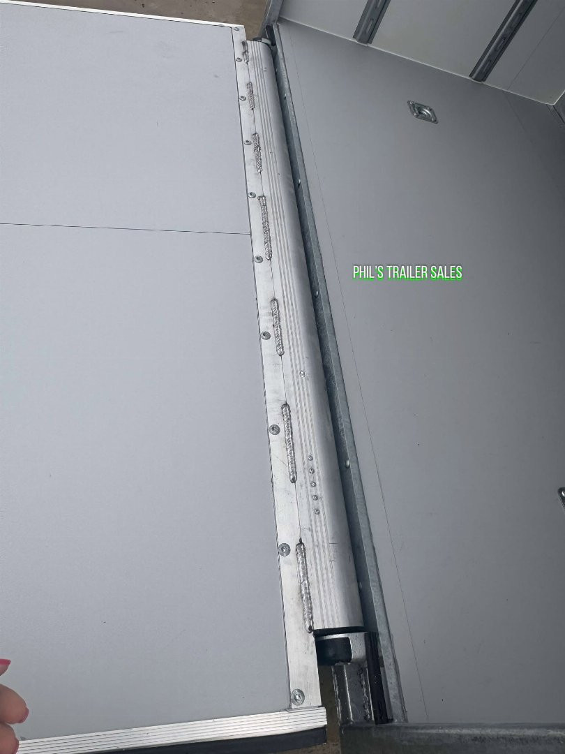 New Cell-Tech Trailers **CABLELESS RAMP 85X20 HEAVY DUTY ENCLOSED TRAILER CAR HAULER CARGO TRAILER 7000 LB AXLES Cargo / Enclosed Trailer