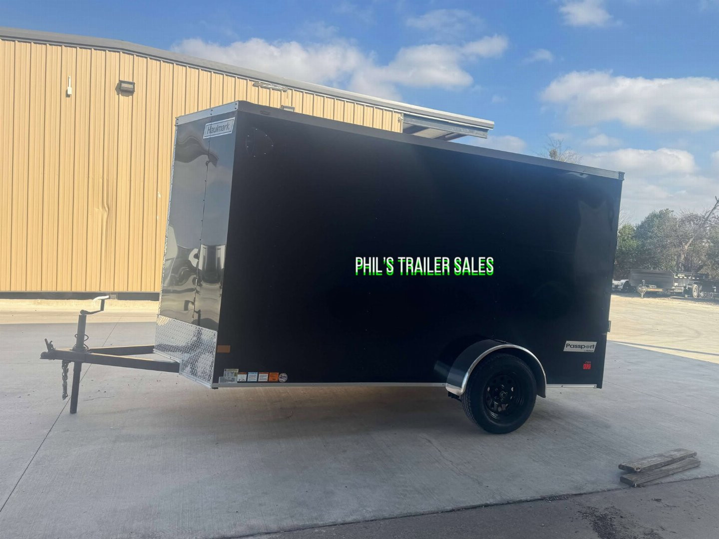 New HAULMARK PASSPORT 6X12 6' 6 INTERIOR Enclosed Cargo Trailer D SERIES SEMI SCREWLESS EXTERIOR