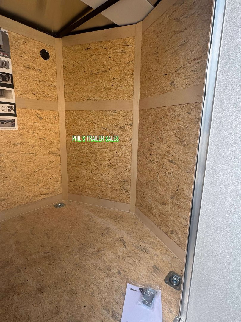 New HAULMARK PASSPORT 6X12 6' 6 INTERIOR Enclosed Cargo Trailer D SERIES SEMI SCREWLESS EXTERIOR