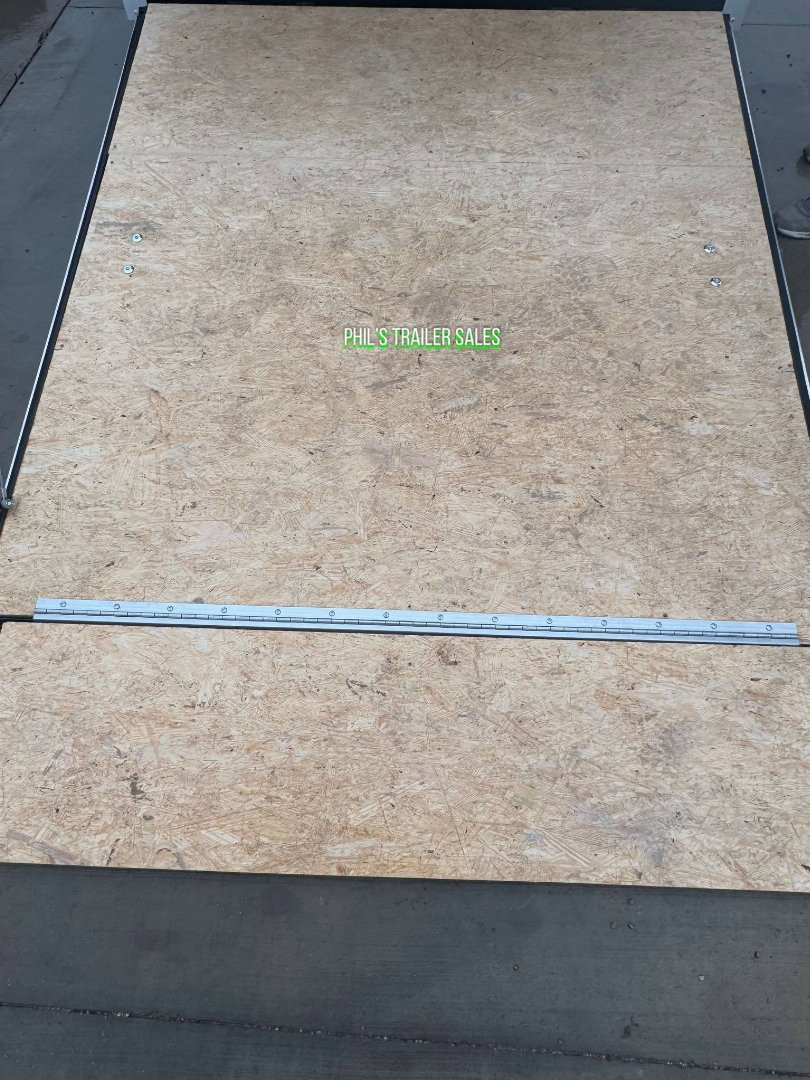 New HAULMARK PASSPORT 6X12 6' 6 INTERIOR Enclosed Cargo Trailer D SERIES SEMI SCREWLESS EXTERIOR