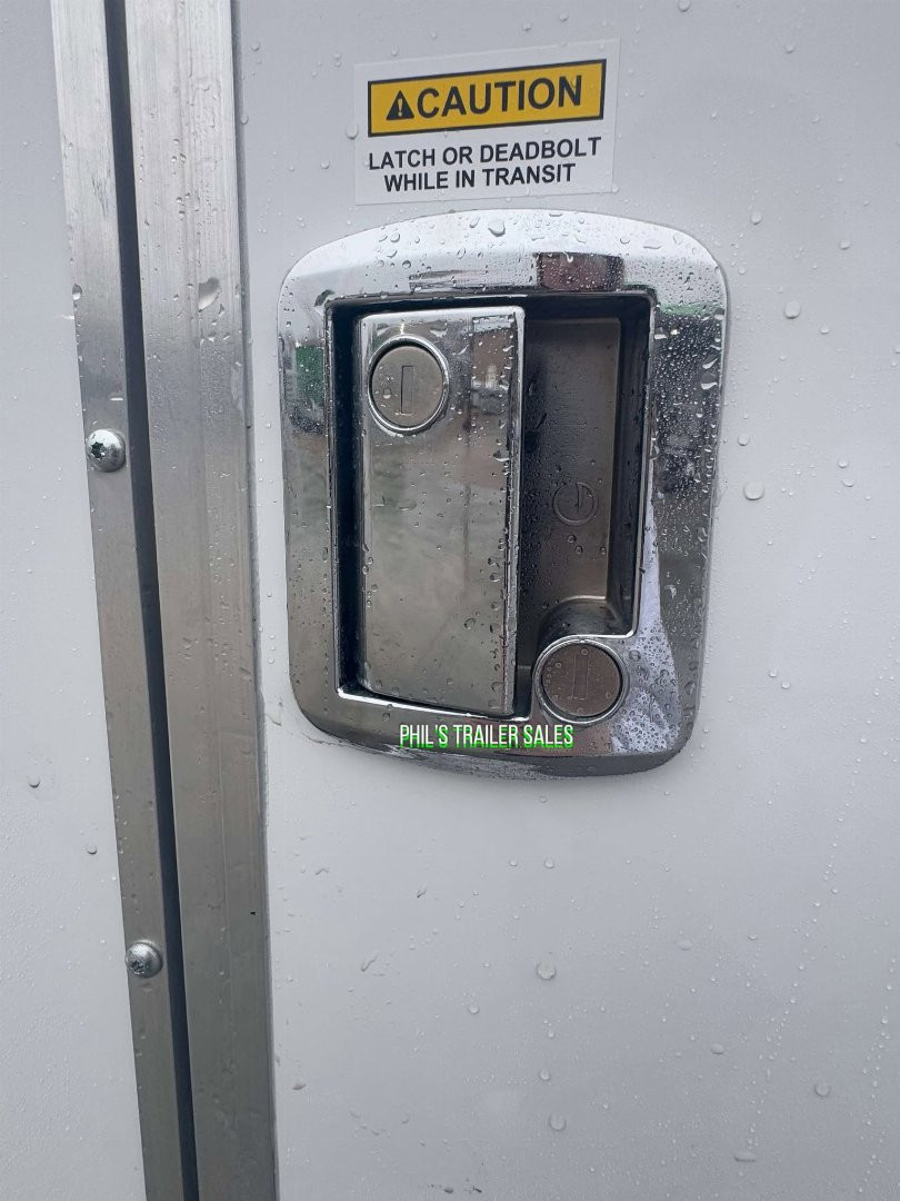 New HAULMARK PASSPORT 6X12 6' 6 INTERIOR Enclosed Cargo Trailer D SERIES SEMI SCREWLESS EXTERIOR