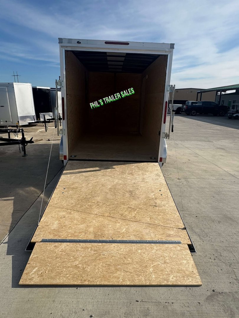New WELLS CARGO FAST TRACK 6X12 6' 6 INTERIOR Enclosed Cargo Trailer D SERIES SEMI SCREWLESS EXTERIOR