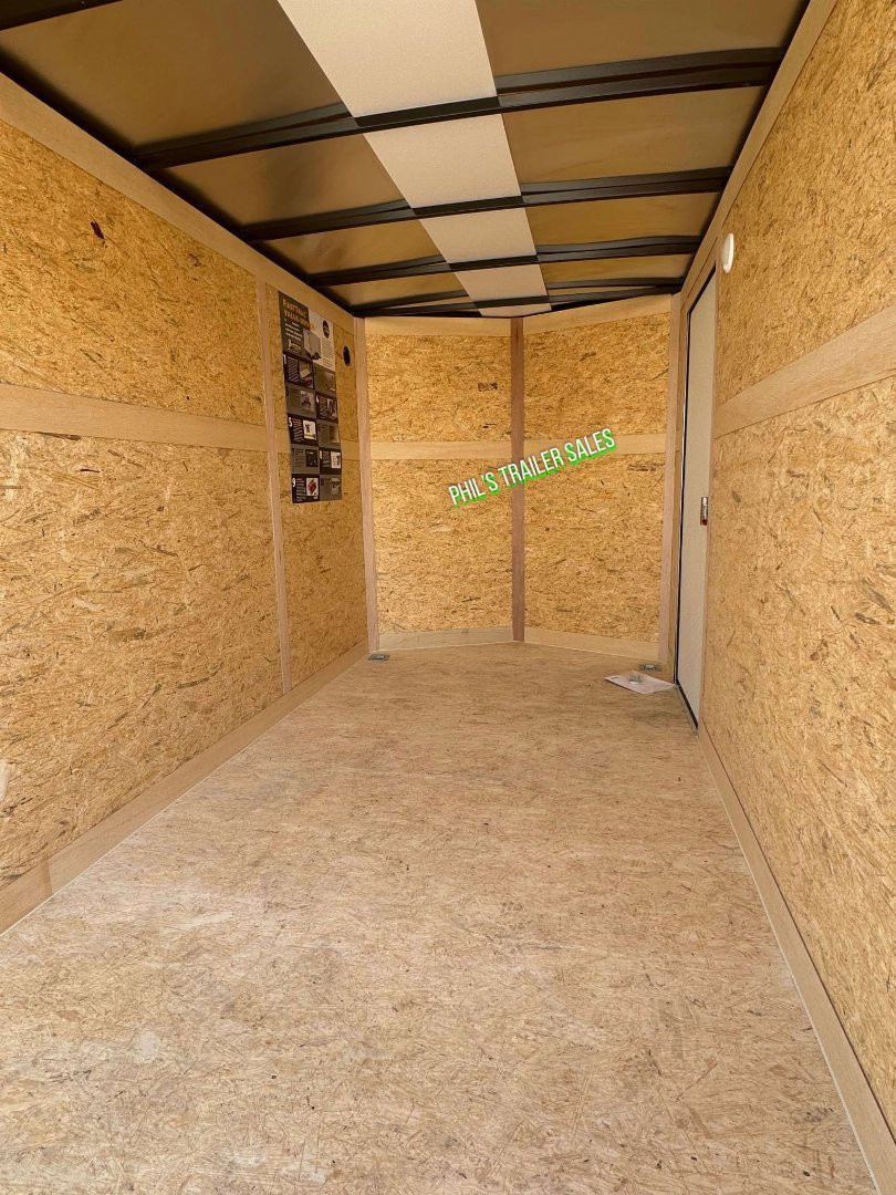 New WELLS CARGO FAST TRACK 6X12 6' 6 INTERIOR Enclosed Cargo Trailer D SERIES SEMI SCREWLESS EXTERIOR