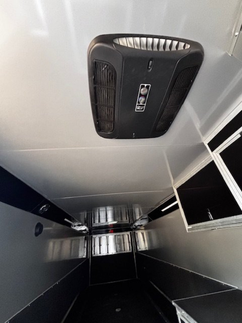 New 2025 Haulmark Car / Racing Trailer BATHROOM, AC, AND AWNING.. RACE READY !!!!!