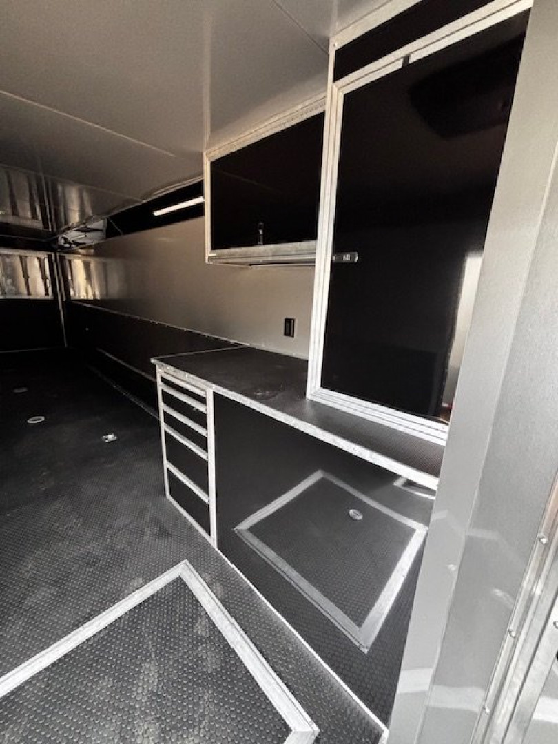 New 2025 Haulmark Car / Racing Trailer BATHROOM, AC, AND AWNING.. RACE READY !!!!!