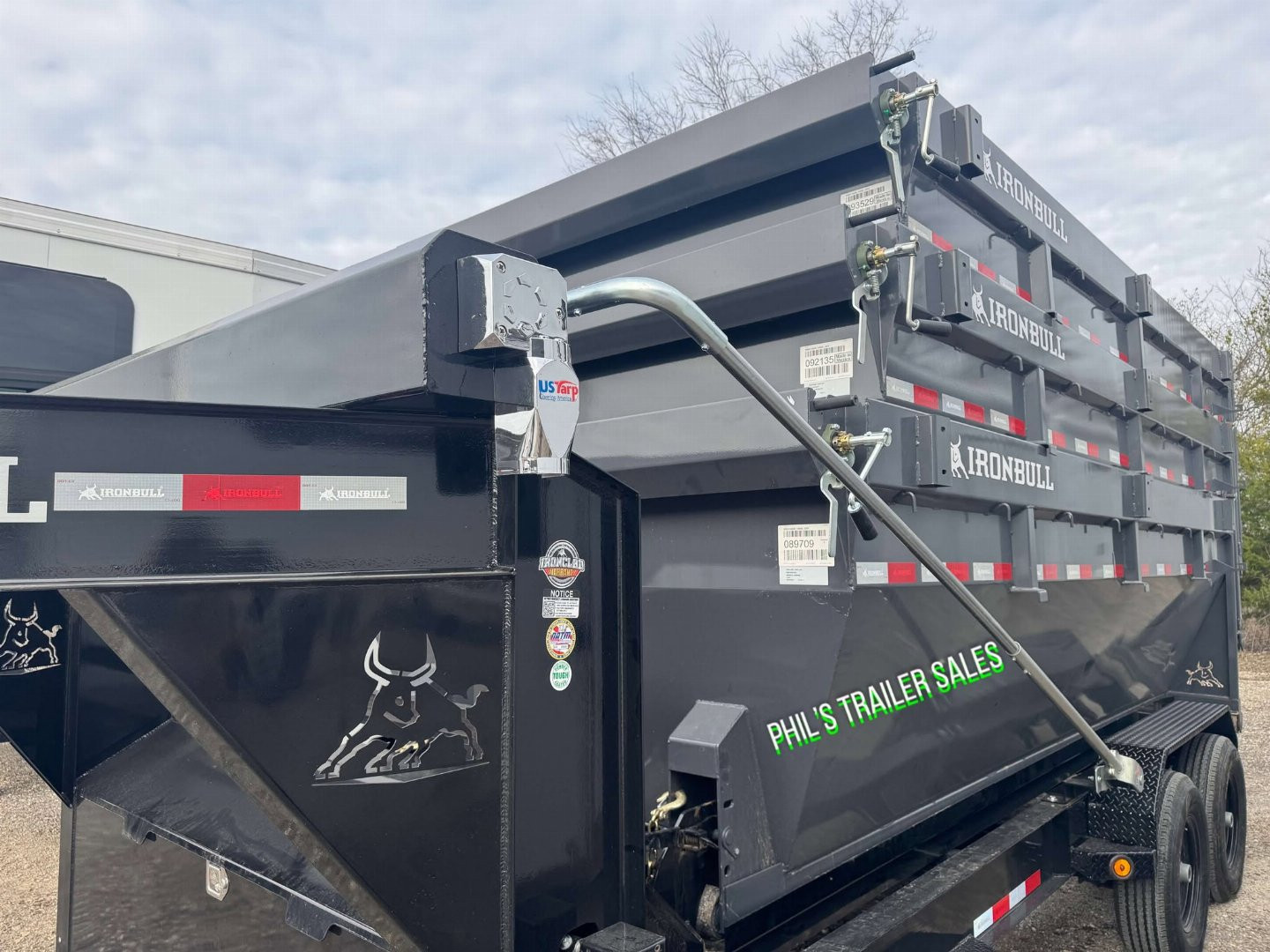 New Iron Bull ROLL OFF DUMP TRAILERS GOOSENECK Dump Trailer ELECTRIC TARP