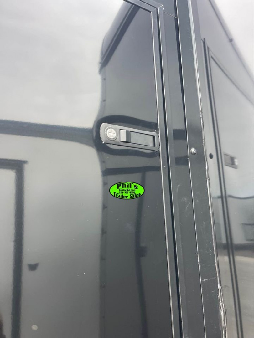 New 2025 HAULMARK 34' EDGE PRO TONGUE BOX / ELECTRIC AWNING / AIRLINES / DOORS Car / Racing Trailer