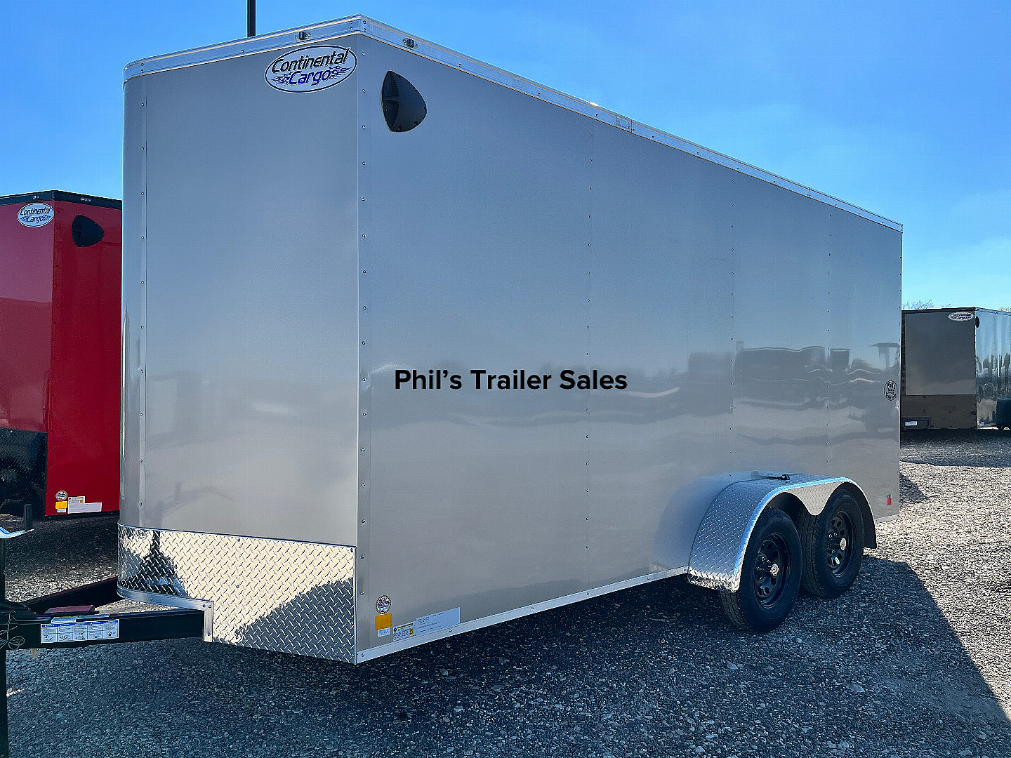 New Continental Cargo NEW 7X16 + V-NOSE ENCLOSED CARGO TRAILER Cargo / Enclosed Trailer