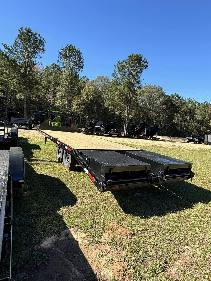 New 2025 Stanley Trailers 102X25 GOOSENECK Deckover Trailer