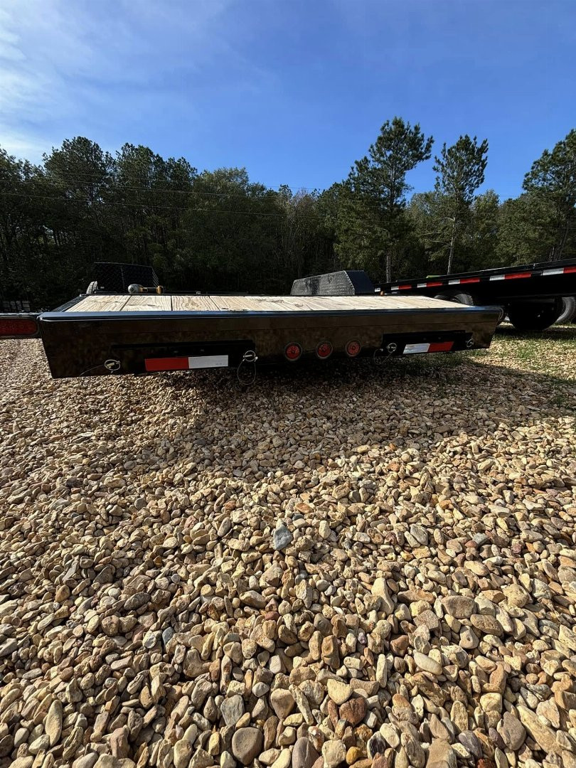 New 2025 Iron Bull 83X20 10K GVWR Equipment/CAR HAULER Trailer