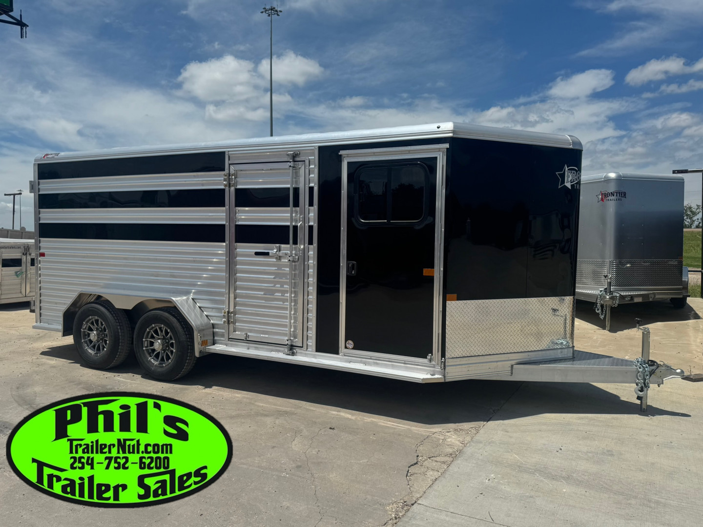 New 2025 Frontier Trailers LOW PRO 6 PEN STOCK TRAILER Stock / Stock Combo Trailer