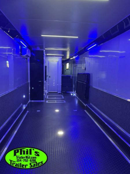 New Continental Cargo NEW 85X44 ENCLOSED CAR RACE TRAILER BATHROOM CAR HAULER Car / Racing Trailer